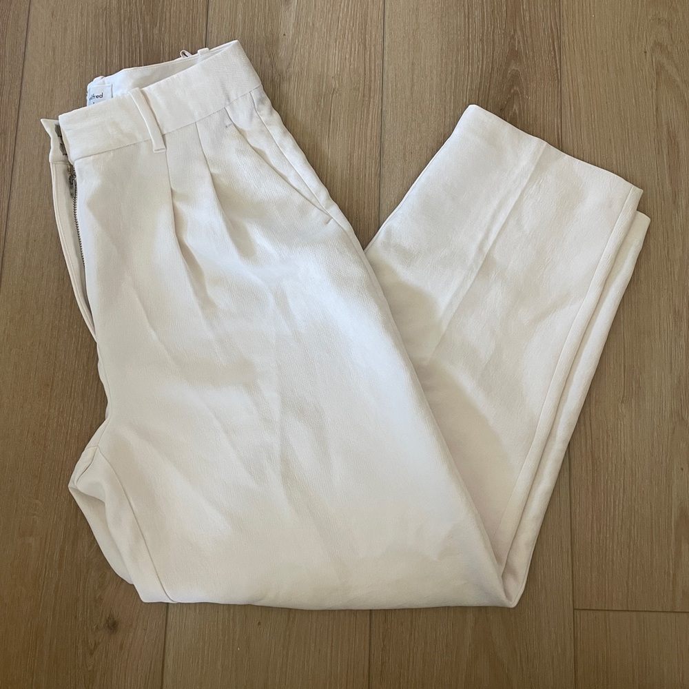 Aritzia Wilfred Carrot Trouser Pant